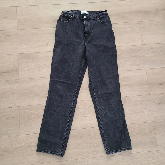 Abercrombie & Fitch Denim - 90s Straigh High Rise